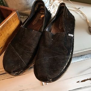 Men’s corduroy black brown Toms shoes slip on 10.5